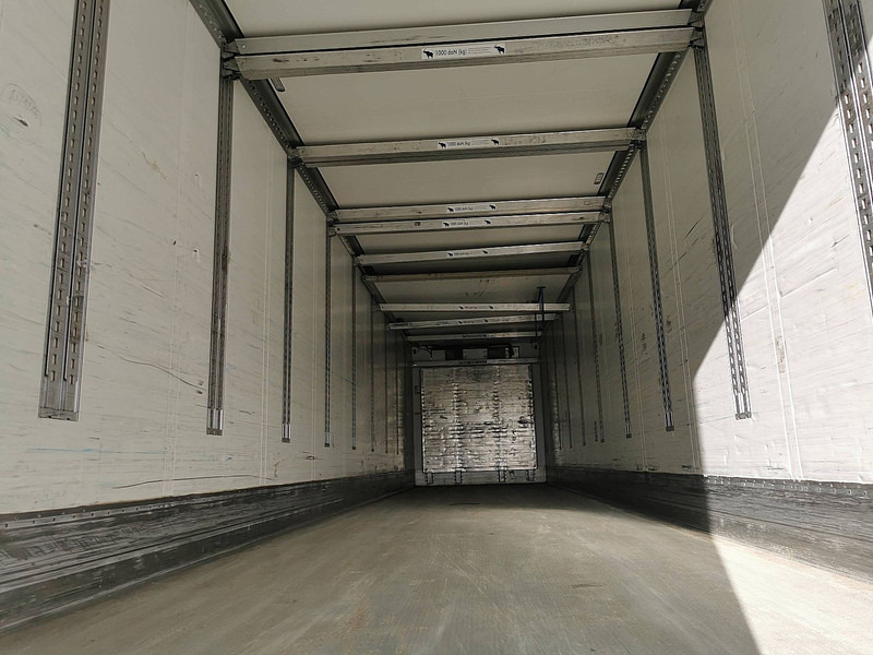 Poluprikolica hladnjača Schmitz Cargobull SKO 24 BI-TEMP: slika Poluprikolica hladnjača Schmitz Cargobull SKO 24 BI-TEMP