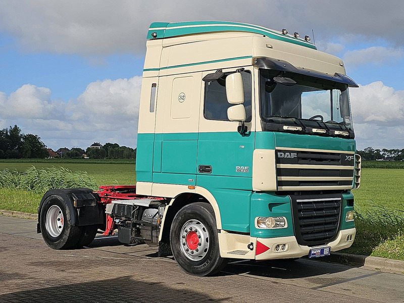 DAF XF 105.410 - Tegljač: slika DAF XF 105.410 - Tegljač DAF XF 105.410 - Tegljač: slika DAF XF 105.410 - Tegljač