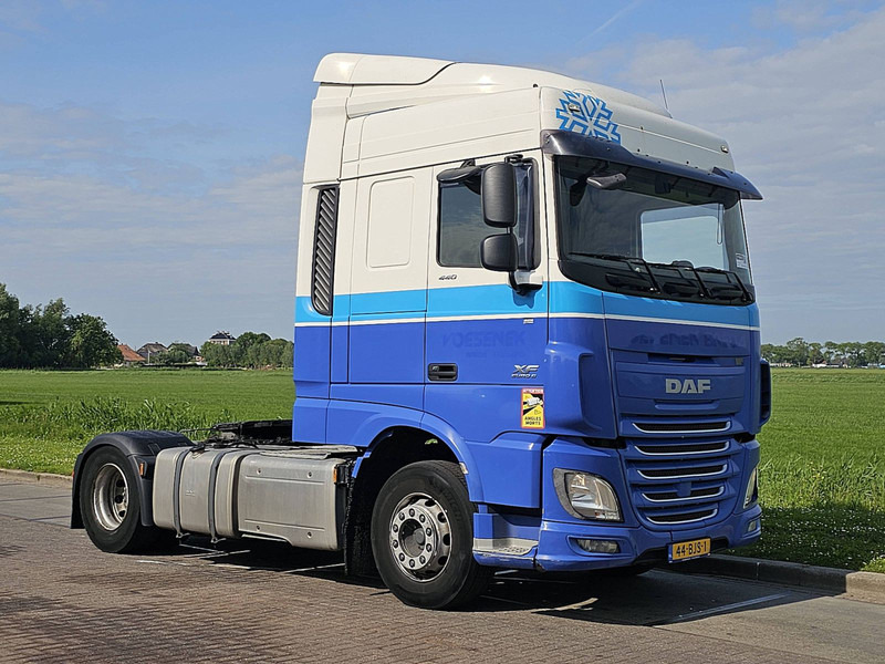 DAF XF 440 SPACECAB 2X TANK - Tegljač: slika DAF XF 440 SPACECAB 2X TANK - Tegljač DAF XF 440 SPACECAB 2X TANK - Tegljač: slika DAF XF 440 SPACECAB 2X TANK - Tegljač