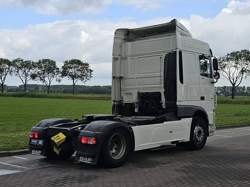 DAF XF 480 SPACECAB SKIRTS - Tegljač: slika DAF XF 480 SPACECAB SKIRTS - Tegljač DAF XF 480 SPACECAB SKIRTS - Tegljač: slika DAF XF 480 SPACECAB SKIRTS - Tegljač