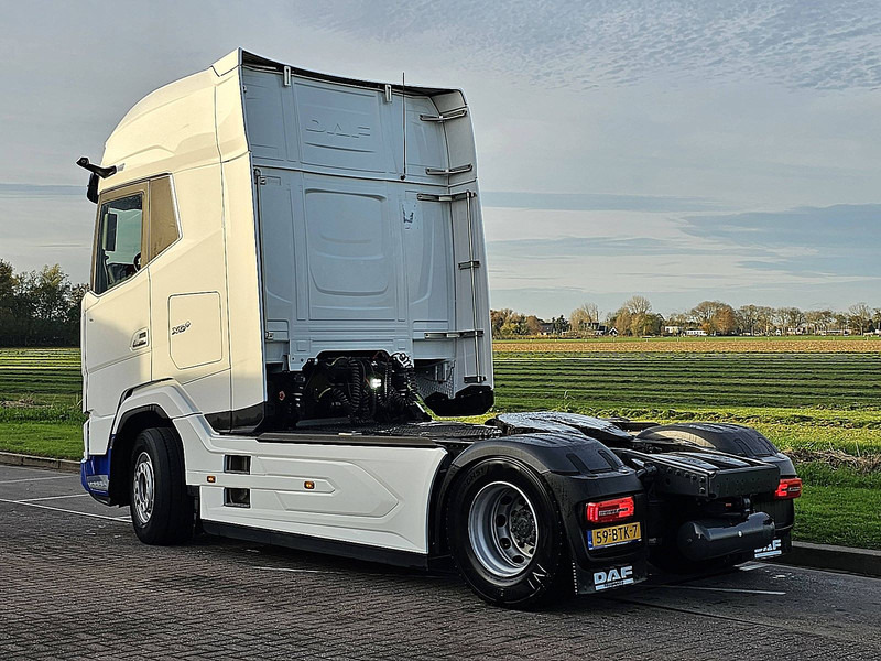 Tegljač DAF XG+ 480 XG+ 2X TANK SKIRTS: slika Tegljač DAF XG+ 480 XG+ 2X TANK SKIRTS Tegljač DAF XG+ 480 XG+ 2X TANK SKIRTS: slika Tegljač DAF XG+ 480 XG+ 2X TANK SKIRTS