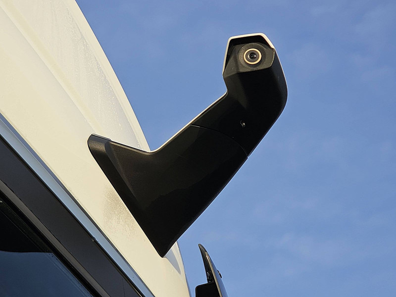 Tegljač DAF XG+ 480 XG+ 2X TANK SKIRTS: slika Tegljač DAF XG+ 480 XG+ 2X TANK SKIRTS Tegljač DAF XG+ 480 XG+ 2X TANK SKIRTS: slika Tegljač DAF XG+ 480 XG+ 2X TANK SKIRTS