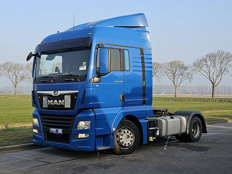 MAN 18.420 TGX XLX LLS-U INTARDER - Tegljač: slika MAN 18.420 TGX XLX LLS-U INTARDER - Tegljač MAN 18.420 TGX XLX LLS-U INTARDER - Tegljač: slika MAN 18.420 TGX XLX LLS-U INTARDER - Tegljač