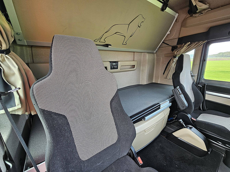 Tegljač MAN 18.500 TGX: slika Tegljač MAN 18.500 TGX