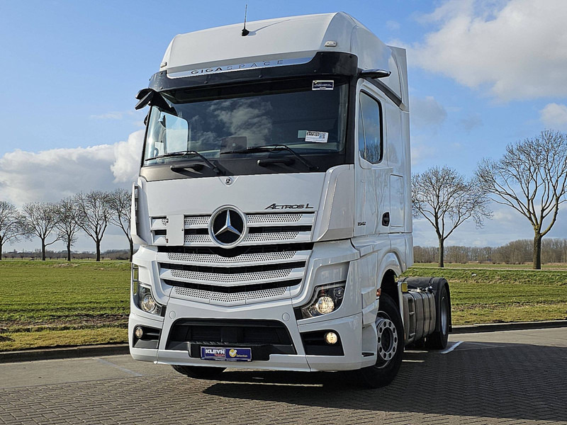 Mercedes-Benz ACTROS 1842 LS MP5 GIGASPACE - Tegljač: slika Mercedes-Benz ACTROS 1842 LS MP5 GIGASPACE - Tegljač Mercedes-Benz ACTROS 1842 LS MP5 GIGASPACE - Tegljač: slika Mercedes-Benz ACTROS 1842 LS MP5 GIGASPACE - Tegljač