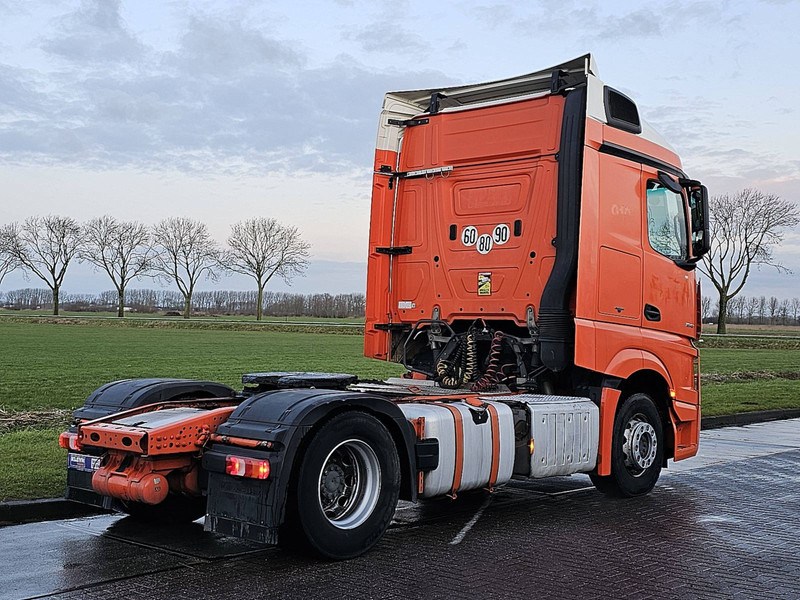 Mercedes-Benz ACTROS 1843 LS - Tegljač: slika Mercedes-Benz ACTROS 1843 LS - Tegljač Mercedes-Benz ACTROS 1843 LS - Tegljač: slika Mercedes-Benz ACTROS 1843 LS - Tegljač