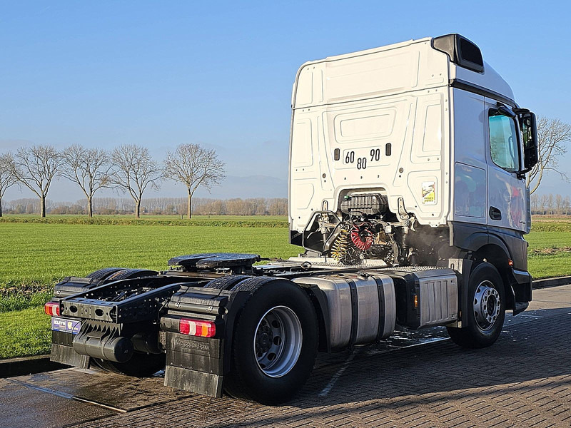 Mercedes-Benz ACTROS 1846 LS Stream 2,50 - Tegljač: slika Mercedes-Benz ACTROS 1846 LS Stream 2,50 - Tegljač Mercedes-Benz ACTROS 1846 LS Stream 2,50 - Tegljač: slika Mercedes-Benz ACTROS 1846 LS Stream 2,50 - Tegljač