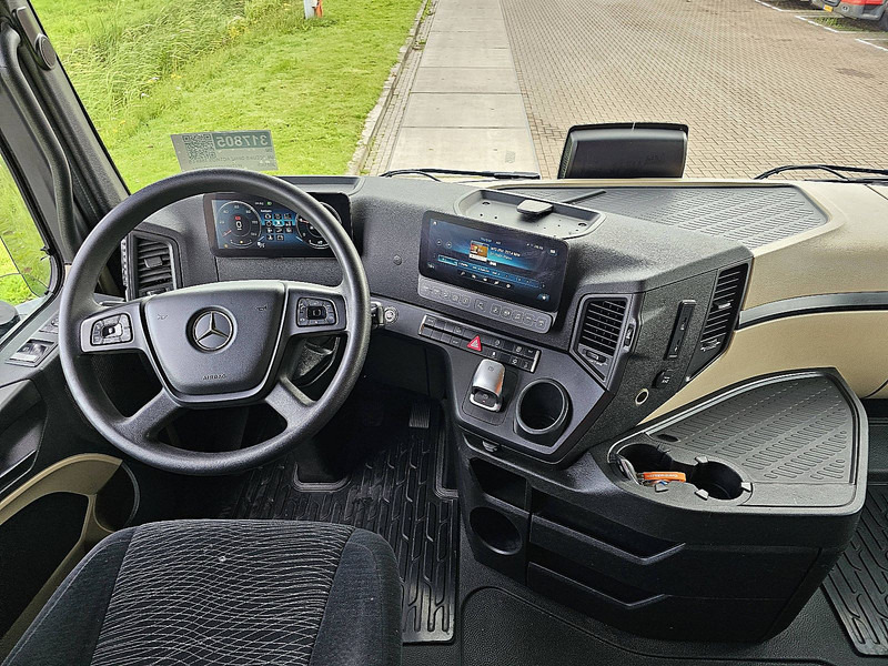 Tegljač Mercedes-Benz ACTROS 1848 LS STR.SP. RET. 2X TANK: slika Tegljač Mercedes-Benz ACTROS 1848 LS STR.SP. RET. 2X TANK