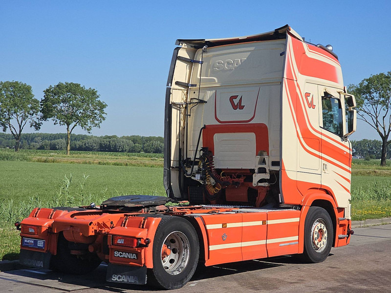 Scania S520 V8 RET. LEATHER - Tegljač: slika Scania S520 V8 RET. LEATHER - Tegljač Scania S520 V8 RET. LEATHER - Tegljač: slika Scania S520 V8 RET. LEATHER - Tegljač