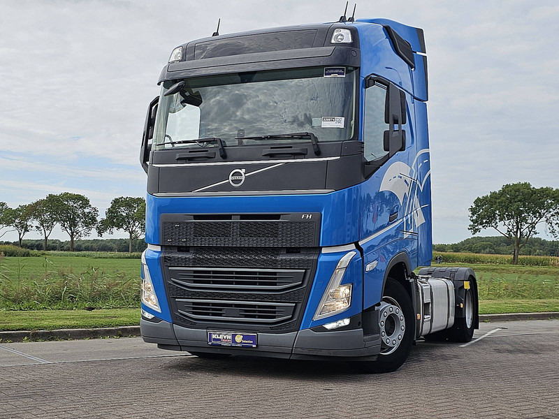 Volvo FH 460 FH5 2X TANK VEB+ - Tegljač: slika Volvo FH 460 FH5 2X TANK VEB+ - Tegljač Volvo FH 460 FH5 2X TANK VEB+ - Tegljač: slika Volvo FH 460 FH5 2X TANK VEB+ - Tegljač