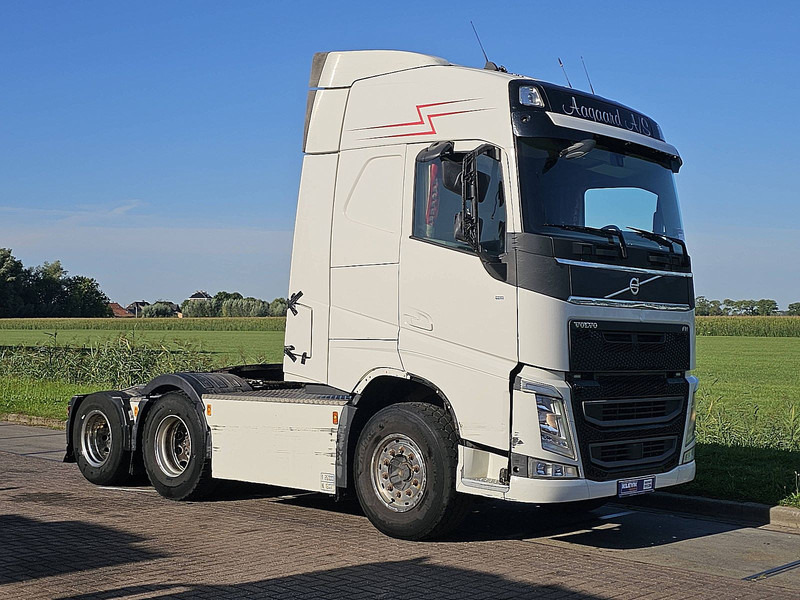 Volvo FH 500 6X2 BOOGIE PTO+HYDR. - Tegljač: slika Volvo FH 500 6X2 BOOGIE PTO+HYDR. - Tegljač Volvo FH 500 6X2 BOOGIE PTO+HYDR. - Tegljač: slika Volvo FH 500 6X2 BOOGIE PTO+HYDR. - Tegljač