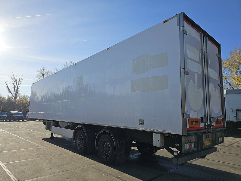 Van Eck U T-2 I - Poluprikolica sa zatvorenim sandukom: slika Van Eck U T-2 I - Poluprikolica sa zatvorenim sandukom Van Eck U T-2 I - Poluprikolica sa zatvorenim sandukom: slika Van Eck U T-2 I - Poluprikolica sa zatvorenim sandukom