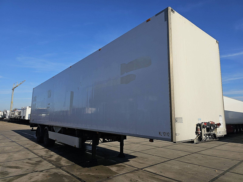 Van Eck U T-2 I - Poluprikolica sa zatvorenim sandukom: slika Van Eck U T-2 I - Poluprikolica sa zatvorenim sandukom Van Eck U T-2 I - Poluprikolica sa zatvorenim sandukom: slika Van Eck U T-2 I - Poluprikolica sa zatvorenim sandukom