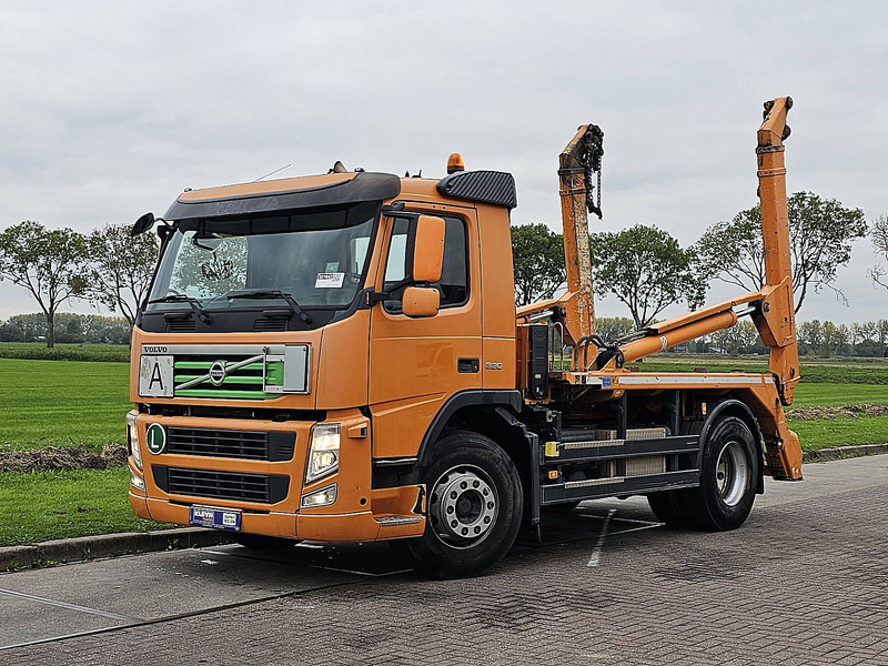 Volvo FM 330 - Utovarivač s proklizavajućim upravljanjem: slika Volvo FM 330 - Utovarivač s proklizavajućim upravljanjem Volvo FM 330 - Utovarivač s proklizavajućim upravljanjem: slika Volvo FM 330 - Utovarivač s proklizavajućim upravljanjem