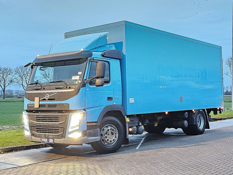Volvo FM 370 19.5T 2.5T LIFT AIRC - Kamion sandučar: slika Volvo FM 370 19.5T 2.5T LIFT AIRC - Kamion sandučar Volvo FM 370 19.5T 2.5T LIFT AIRC - Kamion sandučar: slika Volvo FM 370 19.5T 2.5T LIFT AIRC - Kamion sandučar