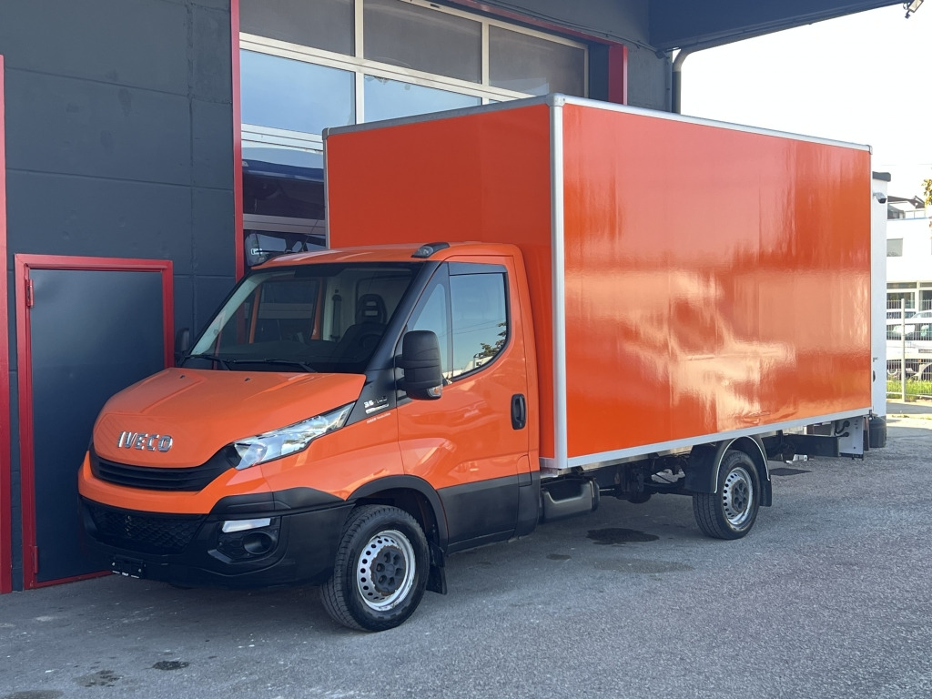 Dostavno vozilo sa zatvorenim sandukom Iveco Daily 35S14 Thermokoffer 4,35m Klima Automatik!!: slika Dostavno vozilo sa zatvorenim sandukom Iveco Daily 35S14 Thermokoffer 4,35m Klima Automatik!!