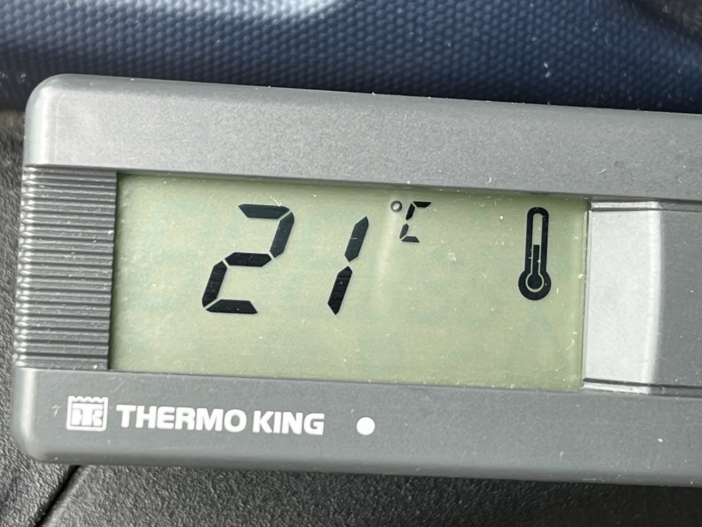 Iveco Daily 70C18 72C18 Klimaaut. ThermoKing V-600 MAX - Dostavno vozilo hladnjača: slika Iveco Daily 70C18 72C18 Klimaaut. ThermoKing V-600 MAX - Dostavno vozilo hladnjača Iveco Daily 70C18 72C18 Klimaaut. ThermoKing V-600 MAX - Dostavno vozilo hladnjača: slika Iveco Daily 70C18 72C18 Klimaaut. ThermoKing V-600 MAX - Dostavno vozilo hladnjača