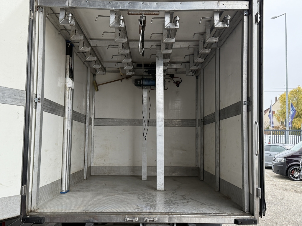 Mercedes-Benz Sprinter 513 CDI ThermoKing V-200 Rohrbahnen 516 - Dostavno vozilo hladnjača: slika Mercedes-Benz Sprinter 513 CDI ThermoKing V-200 Rohrbahnen 516 - Dostavno vozilo hladnjača Mercedes-Benz Sprinter 513 CDI ThermoKing V-200 Rohrbahnen 516 - Dostavno vozilo hladnjača: slika Mercedes-Benz Sprinter 513 CDI ThermoKing V-200 Rohrbahnen 516 - Dostavno vozilo hladnjača