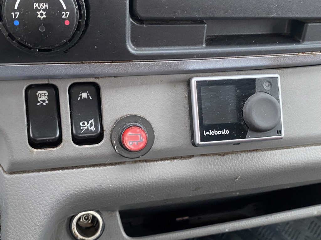 Mitsubishi Fuso Canter 9C18 5,8m Euro6d Klimaaut. Tempomat - Kamion-šasija: slika Mitsubishi Fuso Canter 9C18 5,8m Euro6d Klimaaut. Tempomat - Kamion-šasija Mitsubishi Fuso Canter 9C18 5,8m Euro6d Klimaaut. Tempomat - Kamion-šasija: slika Mitsubishi Fuso Canter 9C18 5,8m Euro6d Klimaaut. Tempomat - Kamion-šasija