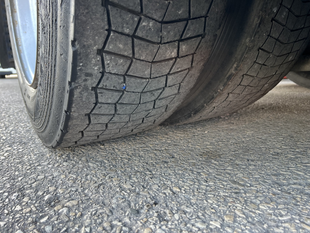 MAN TGX 18.440 FSA EEV Klimaaut. Motorbremse MEGA - Tegljač: slika MAN TGX 18.440 FSA EEV Klimaaut. Motorbremse MEGA - Tegljač MAN TGX 18.440 FSA EEV Klimaaut. Motorbremse MEGA - Tegljač: slika MAN TGX 18.440 FSA EEV Klimaaut. Motorbremse MEGA - Tegljač