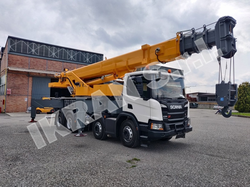 Locatelli TCL 55.50 - Autodizalica: slika Locatelli TCL 55.50 - Autodizalica Locatelli TCL 55.50 - Autodizalica: slika Locatelli TCL 55.50 - Autodizalica