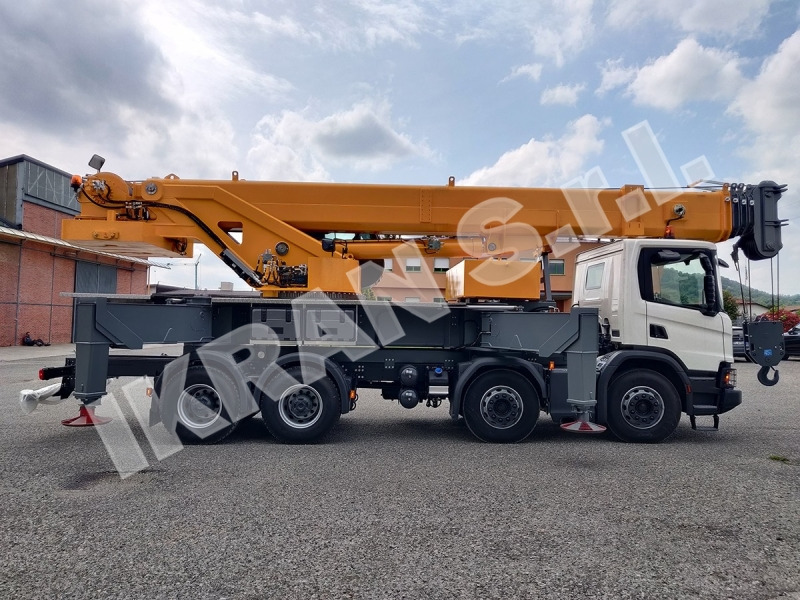 Locatelli TCL 55.50 - Autodizalica: slika Locatelli TCL 55.50 - Autodizalica Locatelli TCL 55.50 - Autodizalica: slika Locatelli TCL 55.50 - Autodizalica