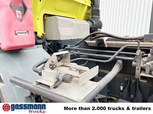 DAF 65.210 4x4 - Kamion s kukastom dizalicom: slika DAF 65.210 4x4 - Kamion s kukastom dizalicom DAF 65.210 4x4 - Kamion s kukastom dizalicom: slika DAF 65.210 4x4 - Kamion s kukastom dizalicom