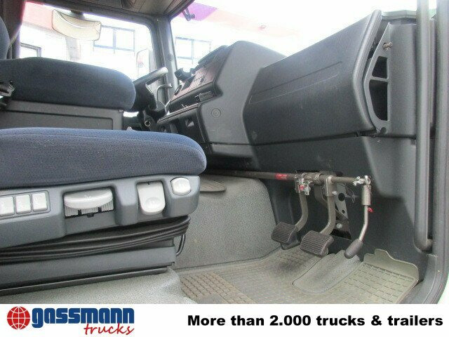 Papučica za Kamion Doppelbedienung LKW: slika Papučica za Kamion Doppelbedienung LKW Papučica za Kamion Doppelbedienung LKW: slika Papučica za Kamion Doppelbedienung LKW