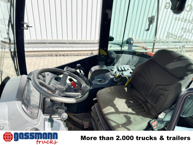 Kubota R065 4x4, Palettengabel, ca. 1.733 Betr.-Std. - Građevinski strojevi: slika Kubota R065 4x4, Palettengabel, ca. 1.733 Betr.-Std. - Građevinski strojevi Kubota R065 4x4, Palettengabel, ca. 1.733 Betr.-Std. - Građevinski strojevi: slika Kubota R065 4x4, Palettengabel, ca. 1.733 Betr.-Std. - Građevinski strojevi