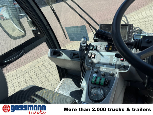 Hako Multicar Citymaster 2000 3B Kehrmaschine 4x2 - Cestovna čistilica: slika Hako Multicar Citymaster 2000 3B Kehrmaschine 4x2 - Cestovna čistilica Hako Multicar Citymaster 2000 3B Kehrmaschine 4x2 - Cestovna čistilica: slika Hako Multicar Citymaster 2000 3B Kehrmaschine 4x2 - Cestovna čistilica