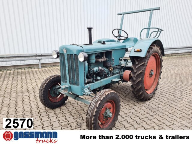Hanomag HANOMAG - R 27 - Traktor: slika Hanomag HANOMAG - R 27 - Traktor Hanomag HANOMAG - R 27 - Traktor: slika Hanomag HANOMAG - R 27 - Traktor