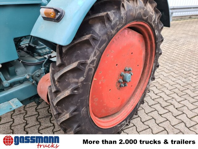 Hanomag HANOMAG - R 27 - Traktor: slika Hanomag HANOMAG - R 27 - Traktor Hanomag HANOMAG - R 27 - Traktor: slika Hanomag HANOMAG - R 27 - Traktor