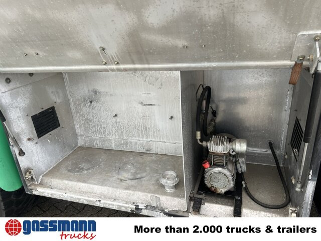 Iveco 190EH30 4x4 - Kamion cisterna: slika Iveco 190EH30 4x4 - Kamion cisterna Iveco 190EH30 4x4 - Kamion cisterna: slika Iveco 190EH30 4x4 - Kamion cisterna