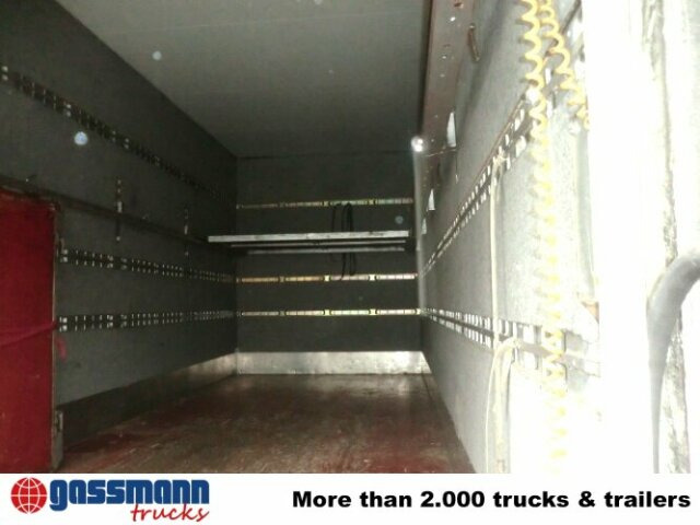 Iveco Euro Tech 190E40, Möbelkoffer, 49 cbm - Kamion sandučar: slika Iveco Euro Tech 190E40, Möbelkoffer, 49 cbm - Kamion sandučar Iveco Euro Tech 190E40, Möbelkoffer, 49 cbm - Kamion sandučar: slika Iveco Euro Tech 190E40, Möbelkoffer, 49 cbm - Kamion sandučar