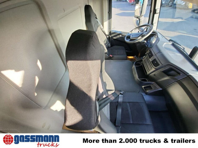Iveco T-Way 360 6x6, Kran 12-21m/t - Kiper, Kamion s kranom: slika Iveco T-Way 360 6x6, Kran 12-21m/t - Kiper, Kamion s kranom Iveco T-Way 360 6x6, Kran 12-21m/t - Kiper, Kamion s kranom: slika Iveco T-Way 360 6x6, Kran 12-21m/t - Kiper, Kamion s kranom
