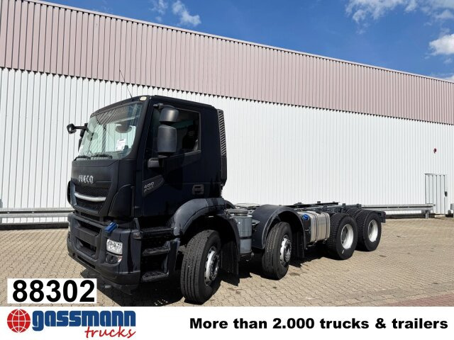 Iveco X-Way AD360X40Z/P 8x4 - Kamion-šasija: slika Iveco X-Way AD360X40Z/P 8x4 - Kamion-šasija Iveco X-Way AD360X40Z/P 8x4 - Kamion-šasija: slika Iveco X-Way AD360X40Z/P 8x4 - Kamion-šasija