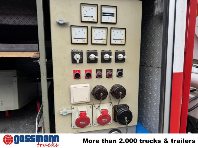 MAN 16.168 HAK 4x4, Seilwinde, Heckkran Hiab 650/1 - Vatrogasno vozilo: slika MAN 16.168 HAK 4x4, Seilwinde, Heckkran Hiab 650/1 - Vatrogasno vozilo MAN 16.168 HAK 4x4, Seilwinde, Heckkran Hiab 650/1 - Vatrogasno vozilo: slika MAN 16.168 HAK 4x4, Seilwinde, Heckkran Hiab 650/1 - Vatrogasno vozilo