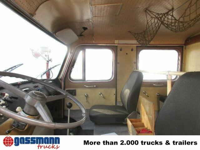 MAN 450 HALF TRO-TLF 16 - Vatrogasno vozilo: slika MAN 450 HALF TRO-TLF 16 - Vatrogasno vozilo MAN 450 HALF TRO-TLF 16 - Vatrogasno vozilo: slika MAN 450 HALF TRO-TLF 16 - Vatrogasno vozilo