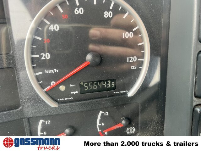 MAN TGA 26.410 6X2/4 BL, Vorlauf Lenk-Liftachse, - Utovarivač s proklizavajućim upravljanjem: slika MAN TGA 26.410 6X2/4 BL, Vorlauf Lenk-Liftachse, - Utovarivač s proklizavajućim upravljanjem MAN TGA 26.410 6X2/4 BL, Vorlauf Lenk-Liftachse, - Utovarivač s proklizavajućim upravljanjem: slika MAN TGA 26.410 6X2/4 BL, Vorlauf Lenk-Liftachse, - Utovarivač s proklizavajućim upravljanjem