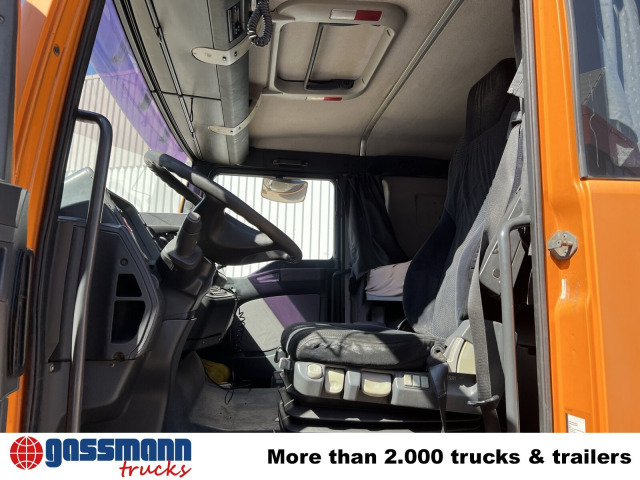 MAN TGA 26.430 6X4 BL - Stroj za asfaltiranje, Stroj za asfaltiranje: slika MAN TGA 26.430 6X4 BL - Stroj za asfaltiranje, Stroj za asfaltiranje MAN TGA 26.430 6X4 BL - Stroj za asfaltiranje, Stroj za asfaltiranje: slika MAN TGA 26.430 6X4 BL - Stroj za asfaltiranje, Stroj za asfaltiranje