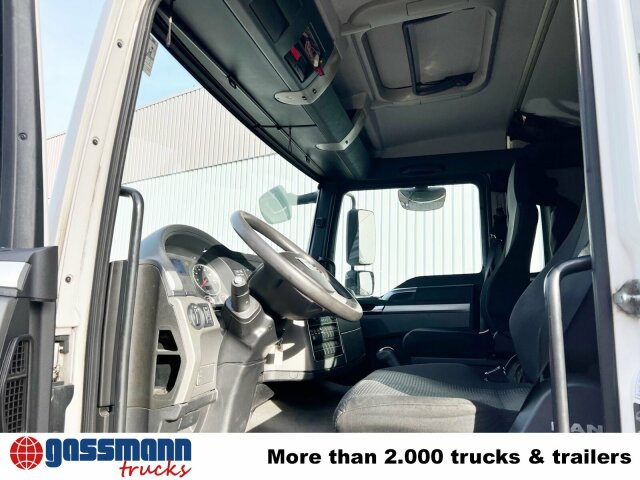 MAN TGL 12.220 4X2 BL mit Dhollandia LBW - Kamion sandučar: slika MAN TGL 12.220 4X2 BL mit Dhollandia LBW - Kamion sandučar MAN TGL 12.220 4X2 BL mit Dhollandia LBW - Kamion sandučar: slika MAN TGL 12.220 4X2 BL mit Dhollandia LBW - Kamion sandučar