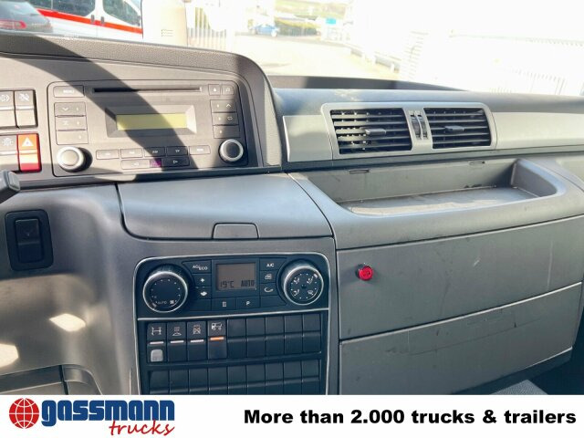 MAN TGL 12.220 4X2 BL mit Dhollandia LBW - Kamion sandučar: slika MAN TGL 12.220 4X2 BL mit Dhollandia LBW - Kamion sandučar MAN TGL 12.220 4X2 BL mit Dhollandia LBW - Kamion sandučar: slika MAN TGL 12.220 4X2 BL mit Dhollandia LBW - Kamion sandučar