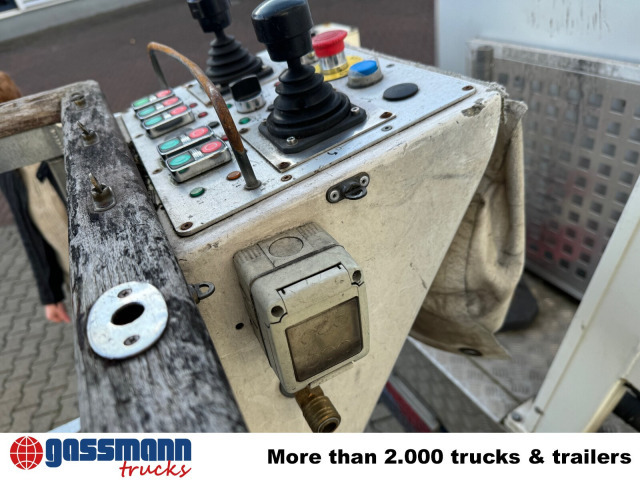 MAN TGL 8.180 4X2 BB, EEV, Blumenbecker - Podizna platforma montirana na kamion: slika MAN TGL 8.180 4X2 BB, EEV, Blumenbecker - Podizna platforma montirana na kamion MAN TGL 8.180 4X2 BB, EEV, Blumenbecker - Podizna platforma montirana na kamion: slika MAN TGL 8.180 4X2 BB, EEV, Blumenbecker - Podizna platforma montirana na kamion