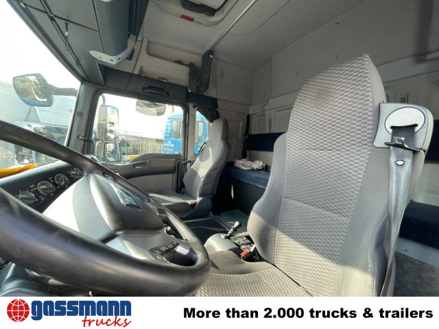 MAN TGM 18.330 4X2 LL, Fahrschulausstattung - Transporter kontejnera/ Kamion s izmjenjivim sanducima: slika MAN TGM 18.330 4X2 LL, Fahrschulausstattung - Transporter kontejnera/ Kamion s izmjenjivim sanducima MAN TGM 18.330 4X2 LL, Fahrschulausstattung - Transporter kontejnera/ Kamion s izmjenjivim sanducima: slika MAN TGM 18.330 4X2 LL, Fahrschulausstattung - Transporter kontejnera/ Kamion s izmjenjivim sanducima