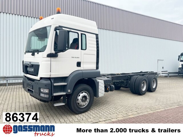 MAN TGS 33.360 6x4 BB, Häckslerkabine, NMV - Kamion-šasija: slika MAN TGS 33.360 6x4 BB, Häckslerkabine, NMV - Kamion-šasija MAN TGS 33.360 6x4 BB, Häckslerkabine, NMV - Kamion-šasija: slika MAN TGS 33.360 6x4 BB, Häckslerkabine, NMV - Kamion-šasija