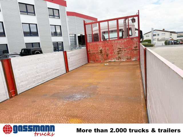 MAN TGS 33.400 6x4 BB, Navi, Heckkran PK18002-EH C, - Kamion s otvorenim sandukom, Kamion s kranom: slika MAN TGS 33.400 6x4 BB, Navi, Heckkran PK18002-EH C, - Kamion s otvorenim sandukom, Kamion s kranom MAN TGS 33.400 6x4 BB, Navi, Heckkran PK18002-EH C, - Kamion s otvorenim sandukom, Kamion s kranom: slika MAN TGS 33.400 6x4 BB, Navi, Heckkran PK18002-EH C, - Kamion s otvorenim sandukom, Kamion s kranom