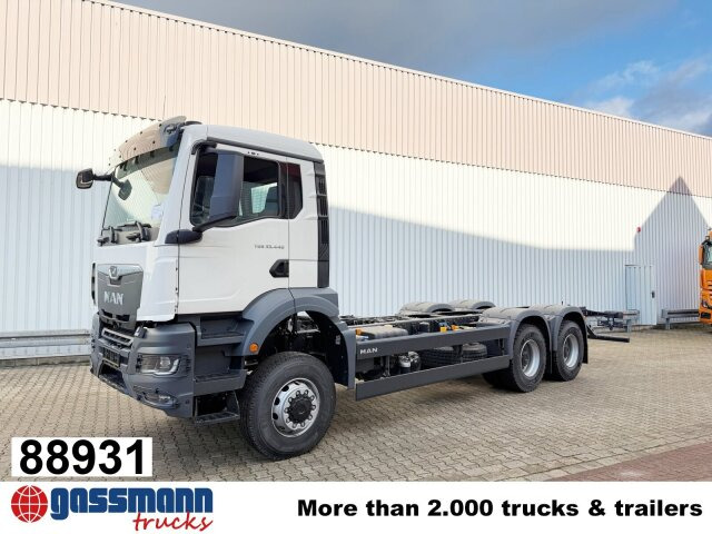 MAN TGS 33.440 6x6 BB CH, Hohe Bauart, Nebenantrieb - Kamion-šasija: slika MAN TGS 33.440 6x6 BB CH, Hohe Bauart, Nebenantrieb - Kamion-šasija MAN TGS 33.440 6x6 BB CH, Hohe Bauart, Nebenantrieb - Kamion-šasija: slika MAN TGS 33.440 6x6 BB CH, Hohe Bauart, Nebenantrieb - Kamion-šasija