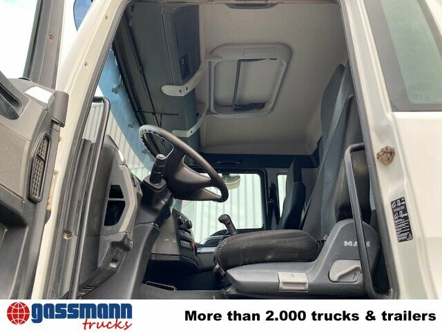 MAN TGS 40.400 6x4 BB mit 20.000l Tank - Kamion cisterna: slika MAN TGS 40.400 6x4 BB mit 20.000l Tank - Kamion cisterna MAN TGS 40.400 6x4 BB mit 20.000l Tank - Kamion cisterna: slika MAN TGS 40.400 6x4 BB mit 20.000l Tank - Kamion cisterna