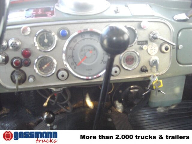 Magirus Deutz MAGIRUS URANUS 250D22 KW 16 Feuerwehr Kranwagen - Vatrogasno vozilo, Kamion s kranom: slika Magirus Deutz MAGIRUS URANUS 250D22 KW 16 Feuerwehr Kranwagen - Vatrogasno vozilo, Kamion s kranom Magirus Deutz MAGIRUS URANUS 250D22 KW 16 Feuerwehr Kranwagen - Vatrogasno vozilo, Kamion s kranom: slika Magirus Deutz MAGIRUS URANUS 250D22 KW 16 Feuerwehr Kranwagen - Vatrogasno vozilo, Kamion s kranom