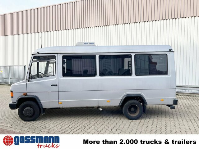 Mercedes-Benz 711 D-KA 4x2, Standklima, 11-Sitze, 2 x on stock - Kamion sandučar: slika Mercedes-Benz 711 D-KA 4x2, Standklima, 11-Sitze, 2 x on stock - Kamion sandučar Mercedes-Benz 711 D-KA 4x2, Standklima, 11-Sitze, 2 x on stock - Kamion sandučar: slika Mercedes-Benz 711 D-KA 4x2, Standklima, 11-Sitze, 2 x on stock - Kamion sandučar